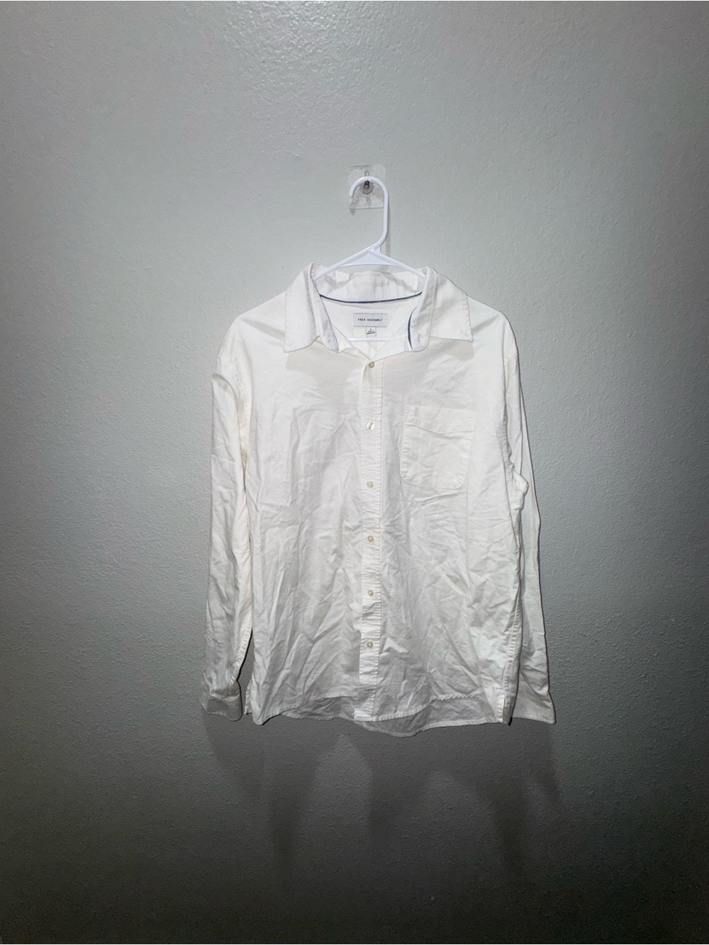 Classic White Long-Sleeve Dress Shirt size Large